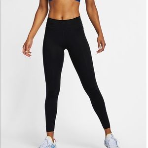Nike one luxe leggings